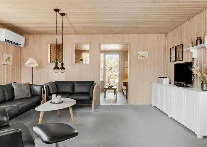 144-ringkobing-holmsborgvej-38 * Søndervig